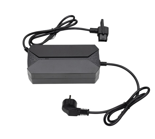 ECONELO_J4000_E-Seniorenmobil_Schwarz_4Rad_25Kmh_Lithium_1000W_Akku_PRE01043-17