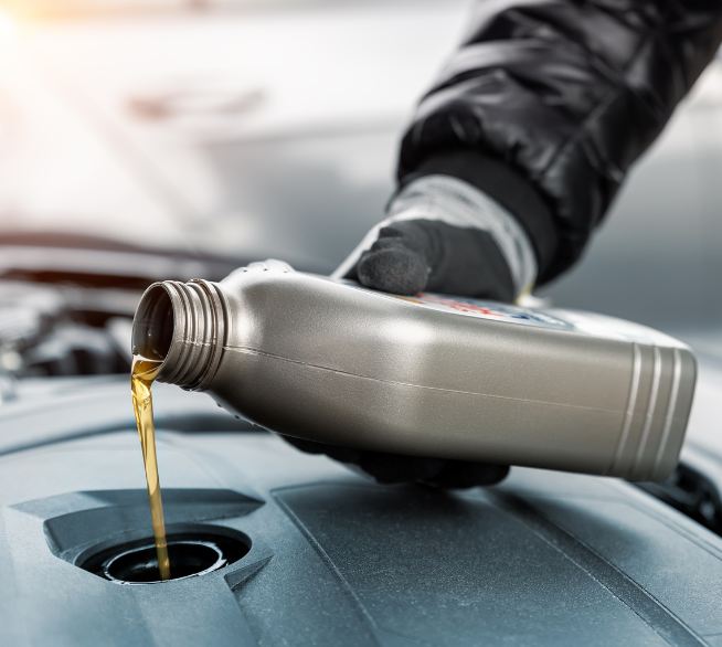 Zahlen beim Motoröl